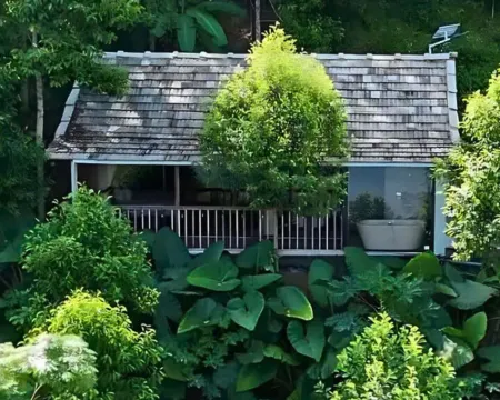 Gia Trang Heian Hoa Binh Hotels in Hoa Binh