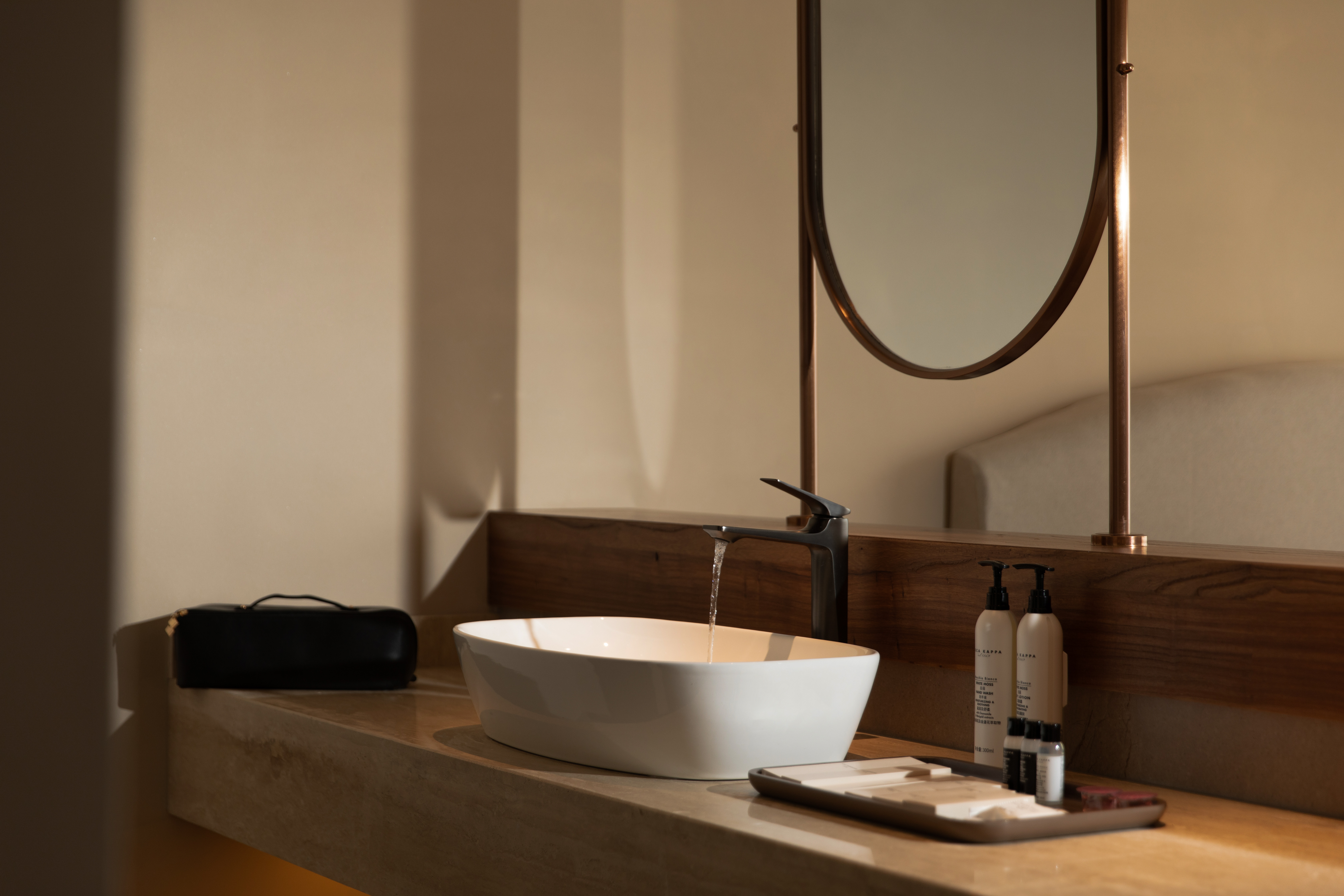 山眷雲·日照金山·田也咖啡·雪山全幅畫景飯店 房間 Photos