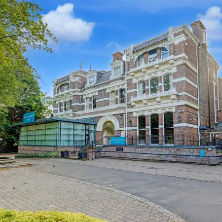 Liverpool Aigburth Sefton Park Hotel By Belvilla Отели рядом с достопримечательностью «St Michaels»