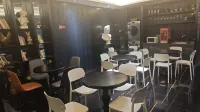 Fans Riverview Hotel (Orange Island Tou Poly International Branch)