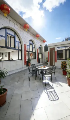 Lingshi Time Cave Homestay