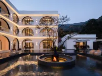 Dali Pujing · PuJingGrace Secluded Scenic Vacation Apartment (Jizu Mountain Scenic Area) Hotels in Binchuan