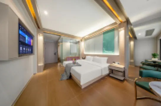 Aishe Boyue Hotel (Dongyang First Department Store)