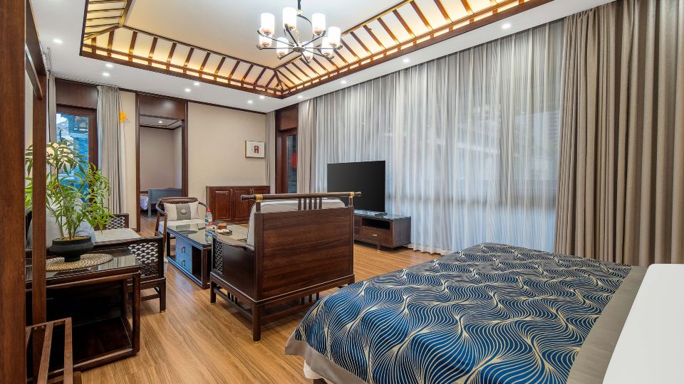 Flower Trace Hotel