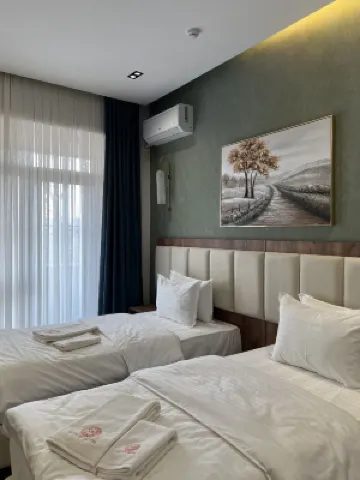 SM LUXURY HOTEL Hotel di 