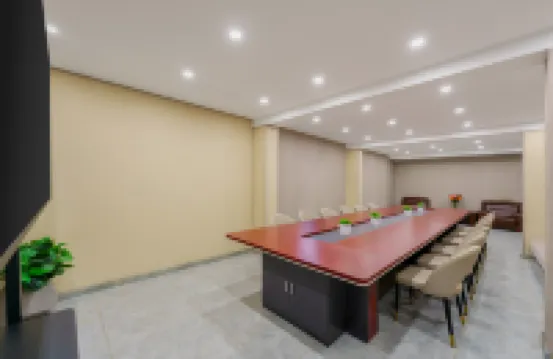 Liaoyang Zhuoyue Hotel