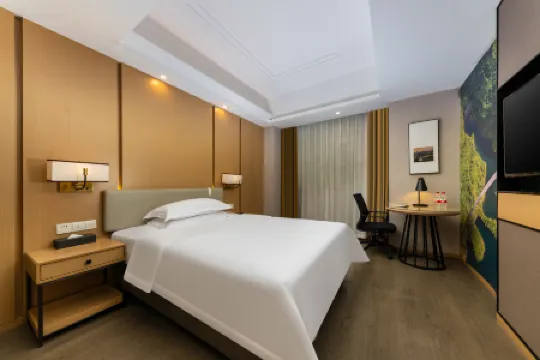 Vienna Hotel (Zhongshan Xiaolan Daxin)