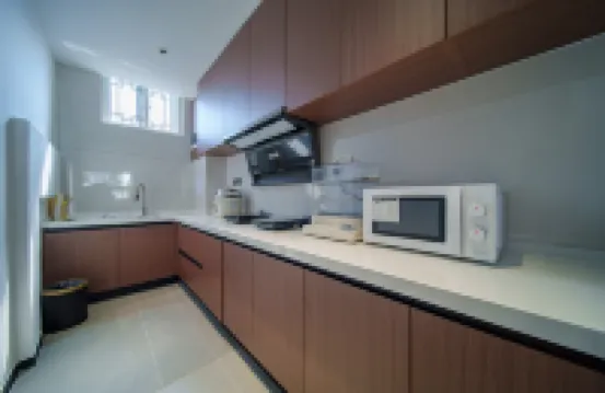Linxiyuan Homestay (Jianshui Ancient City Small Train Store)