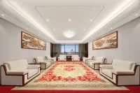 Pintian Qishe (Xiangyang Wuyue Plaza Store) - جديد
