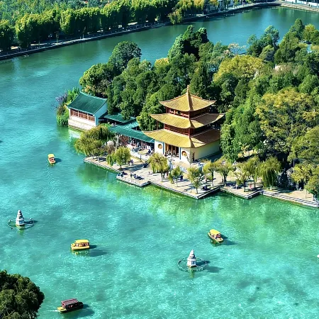 Kunming Jiangye Resort Hotel (Dianchi Grand View Park)