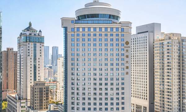 Kunming Zhongwei Tianheng Grand Hotel (Kunming Old Street Nanping Pedestrian Street)