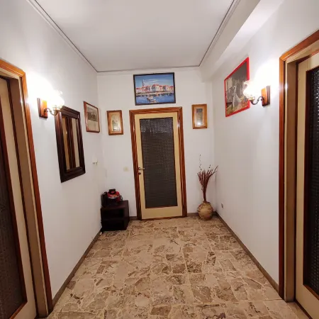 TARAK PALACE INN
