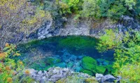Shanyi Light Luxury Hotel (Jiuzhaigou County) - غرفة مطلة على الجبل