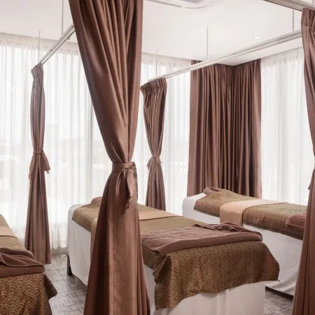 Clover Hotel Monivong