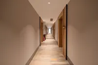 陌上輕居酒店 - parking
