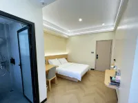 Yudu Shiguangli Hotel (Yudu New Long March Advanced Technical School)