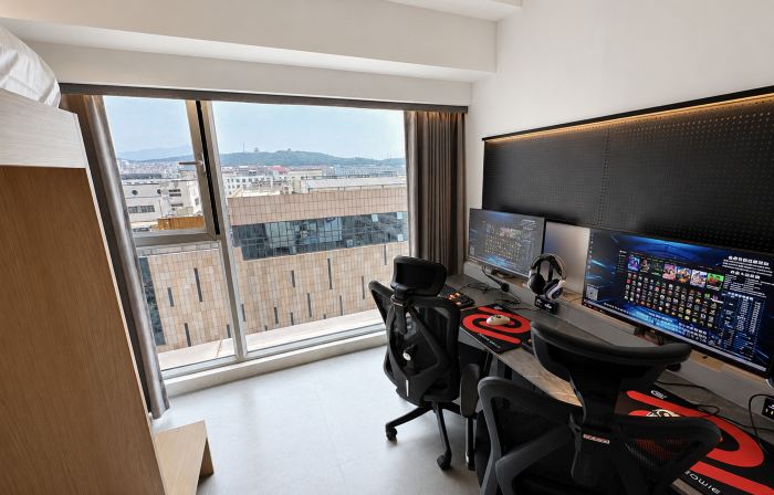 Aorui E-sports Homestay (International Coastal Baths Huoju 8th Street)