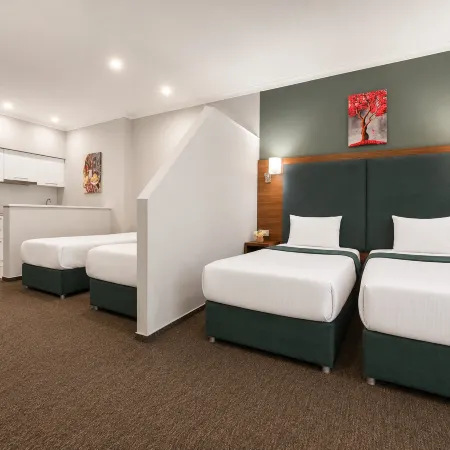 Green Tower Hotel