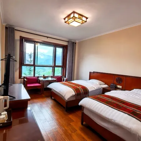 Yangzong Linka Homestay