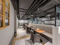 M·Zheman Intelligent Light Luxury Hotel - sarapan
