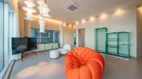 Apex Hotel - Parvekkeita