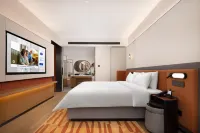 Wuyishan Sangu Resort Area Hampton by Hilton Hotel - parcheggio