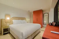 G Hub By Brassbell - Condos
