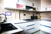 Karibu Haven Apartments - parking