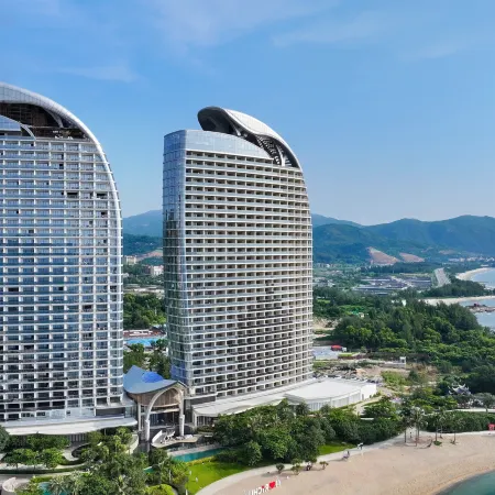 Silver Sands Hotel By RìChū