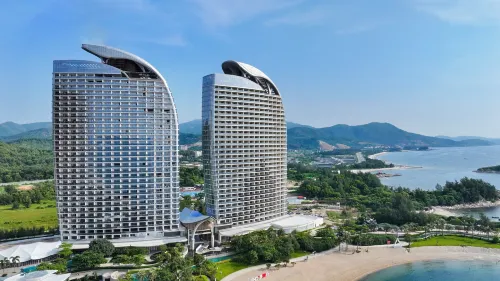 Silver Sands Hotel By RìChū - 5-Star