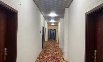 Luhuo Bulacon Hotel