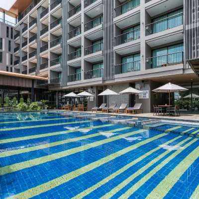 Siamese Hotel Pattaya, BW Signature Collection Hotels near Bottle Art  Musuem