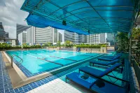 Trinity Silom Hotel