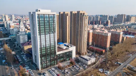 Changchun Yinlu Hotel