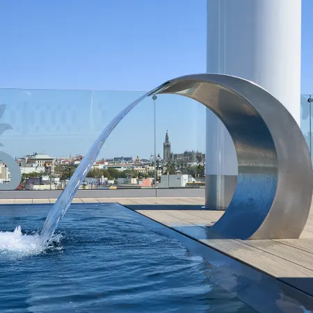 Monte Triana Sevilla Отели рядом с достопримечательностью «Небоскреб Torre Sevilla»