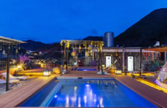 Shangji Shiguang Hot Spring Light Luxury Inn