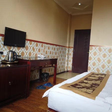 Gangjian Hotel