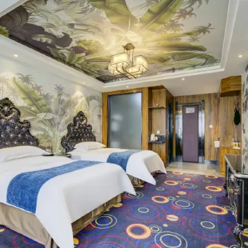 Tangtong Hotel Chain (Biyang Branch)