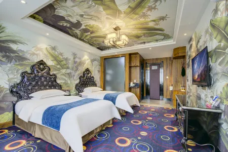 Tangtong Hotel Chain (Biyang Branch)