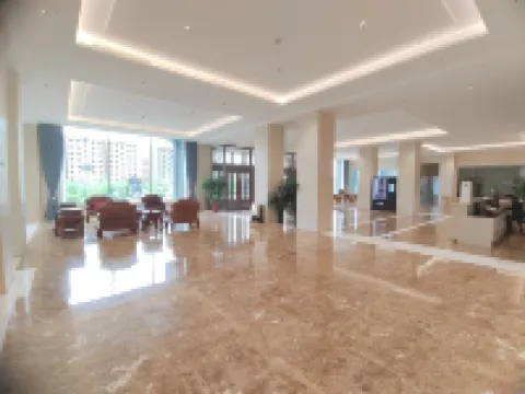 Jijia Business Hotel (Hailin High-Speed Railway North Station)