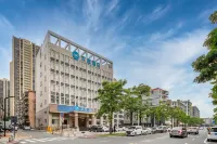 HanTing Hotel (Zhuhai Jinwan Huafa Business Center) Các khách sạn gần Institute of International Business and Economics， Zhuhai