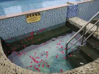 Vienna International Hotel(Haikou East Railway Station& Longfor Paradise Walk Hotel)