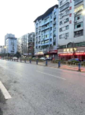 Huayu Chuanfeng Business Hotel
