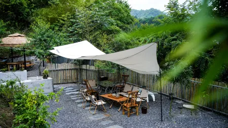 Fanjingshan Huanlin Guesthouse Отели рядом с достопримечательностью «Mount Fanjing»