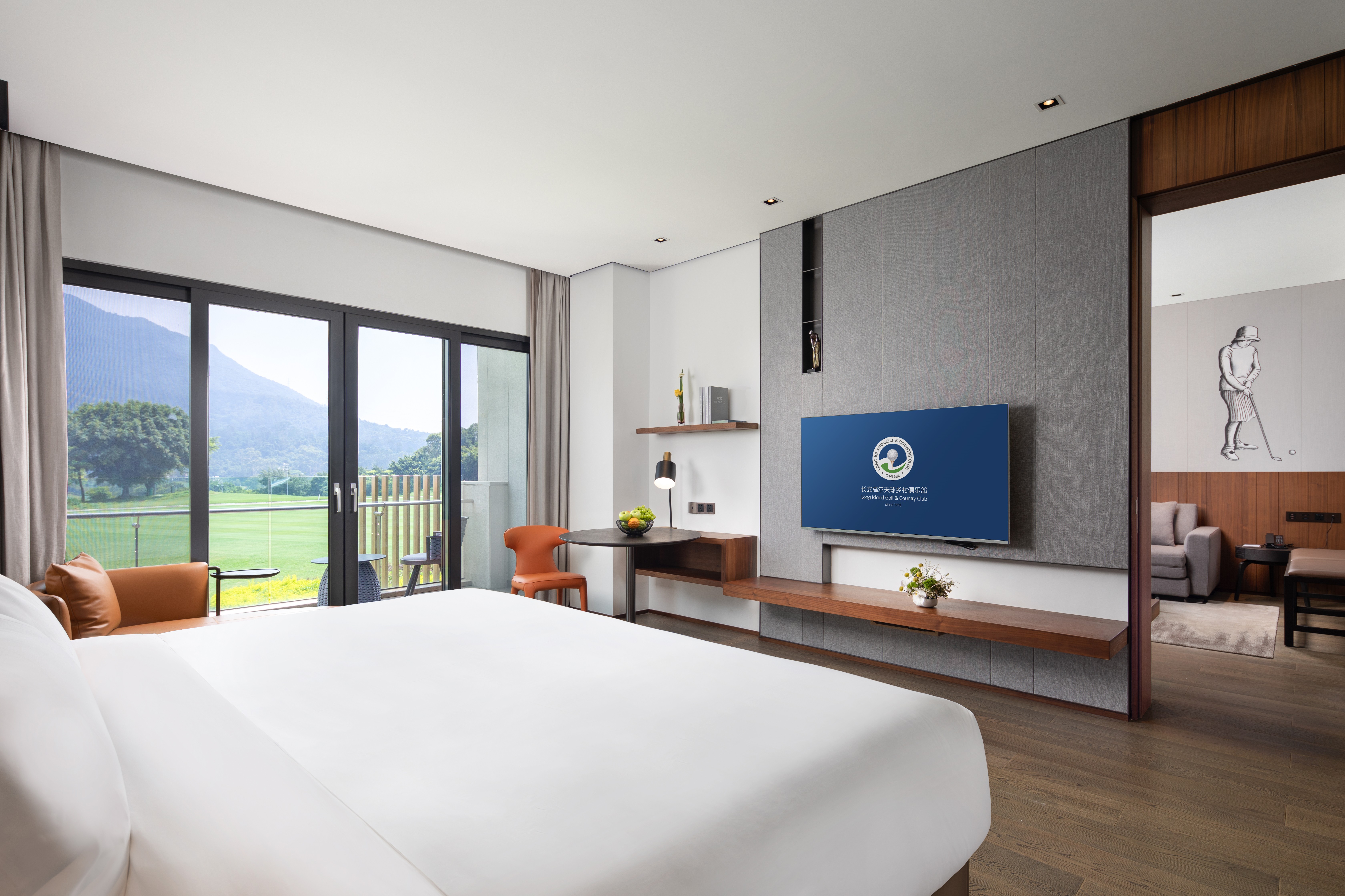 Long Island Golf & Private Resort Hotel Over view