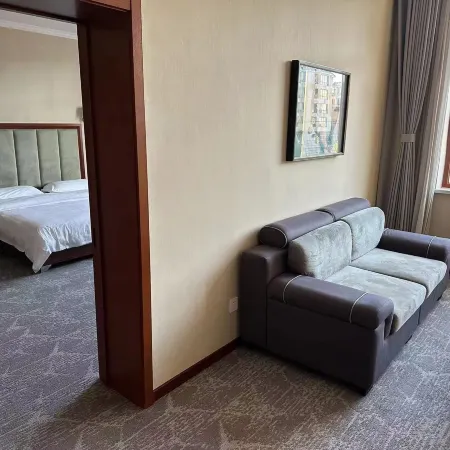 Zalut Banner Hotel No.2 (Hanshan Street)