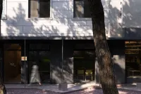 Liyu Designer Hot Spring Homestay (Lushan Scenic Area) Hotel in zona Suntan Herb Gathering & Rock Carvings