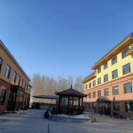 Lindian Zhaojia Yard Homestay