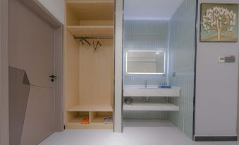 Fengyang Shuyue Platinum Hotel