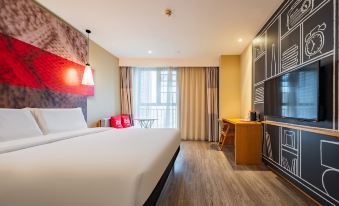 Ibis Hotel (Chengdu Jianshe Road SM Square)